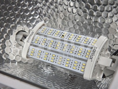 Obrázek produktu LED žárovka Panlux PN65309003 8W R7s 118mm (60W) neutrální bílá 4000K stmívatelná 2